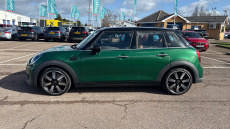 MINI Hatchback 1.5 Cooper Exclusive 5dr Petrol Hatchback